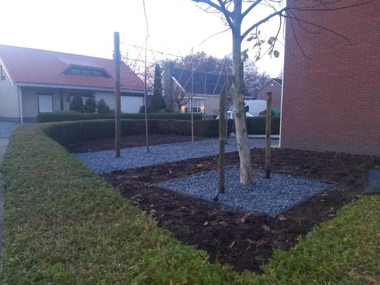 Project Tuin met siergrind aangelegd door Naver Voor uw complete tuin